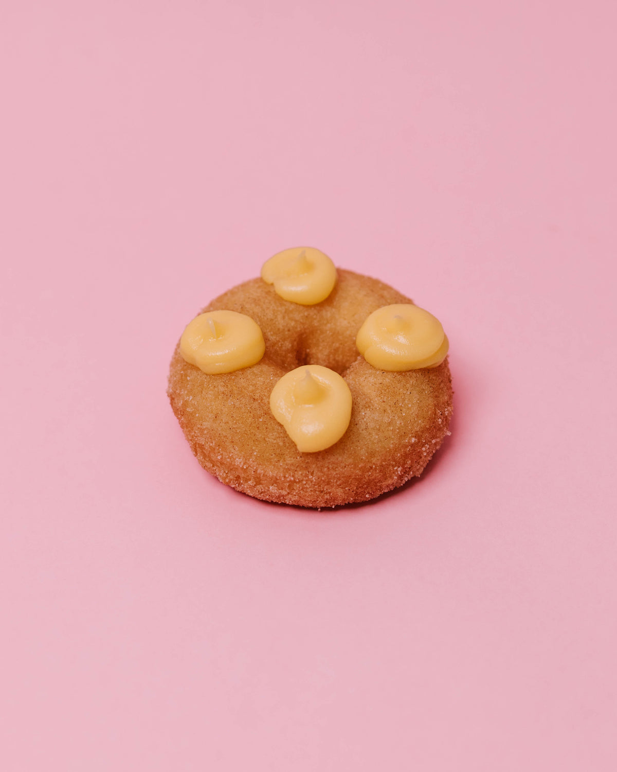Lemon Crème gluten-free doughnut